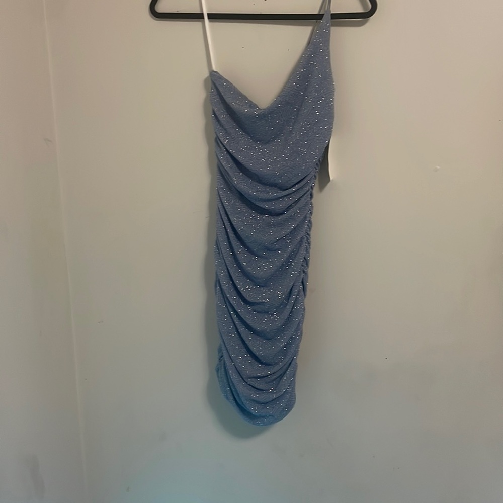 B. Darlin blue dress